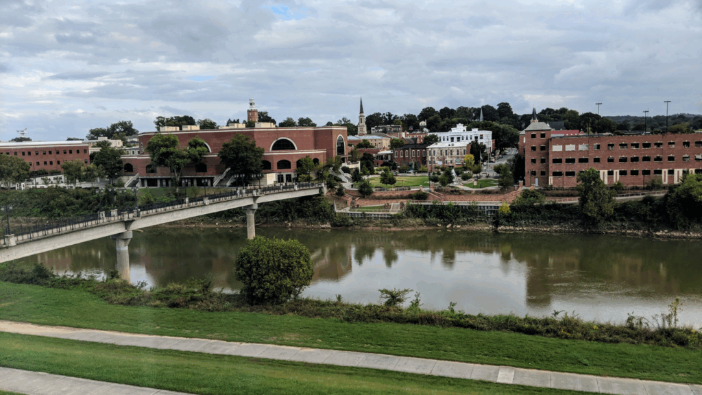 Exploring Rome's Town Green: Fountains, Concerts, and More